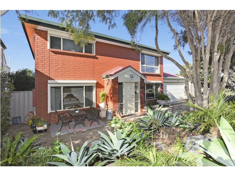 24 Three Gullies Road, Encounter Bay SA 5211