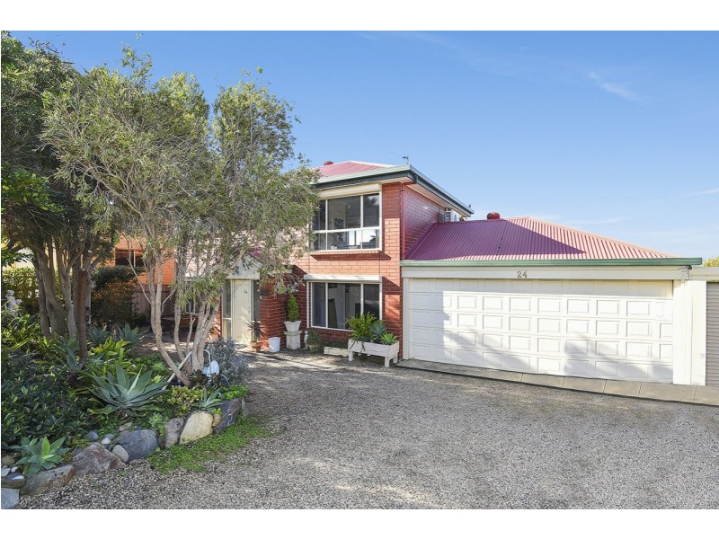 24 Three Gullies Road, Encounter Bay SA 5211