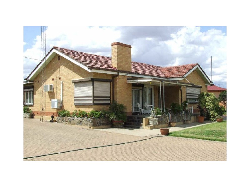 56 Lawrie Terrace, Waikerie SA 5330