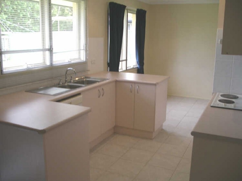 86 Valentine Road, Birkdale QLD 4159