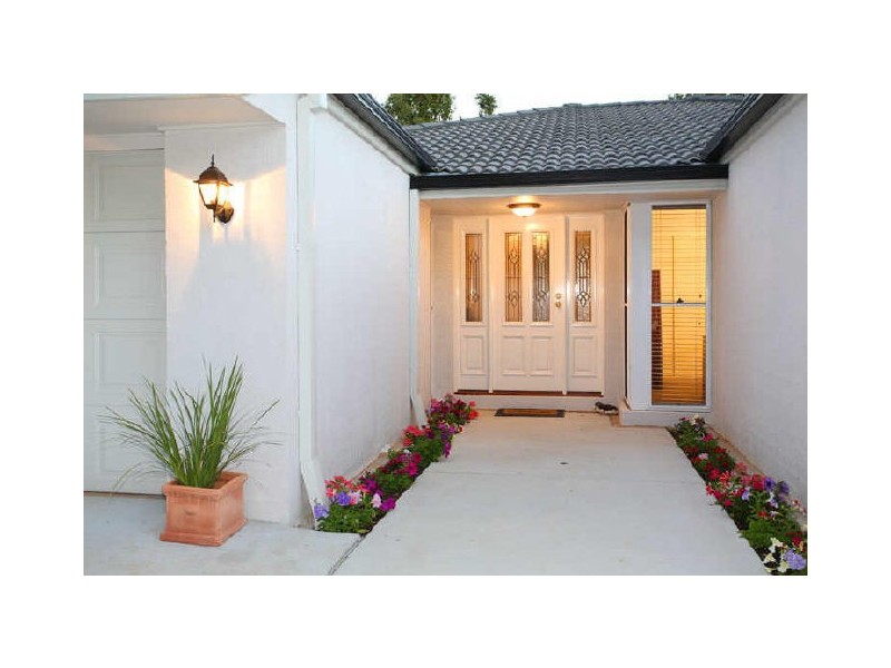 4A Bass Place, Cleveland QLD 4163