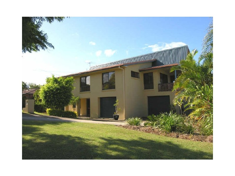 73 Beach Street, Cleveland QLD 4163