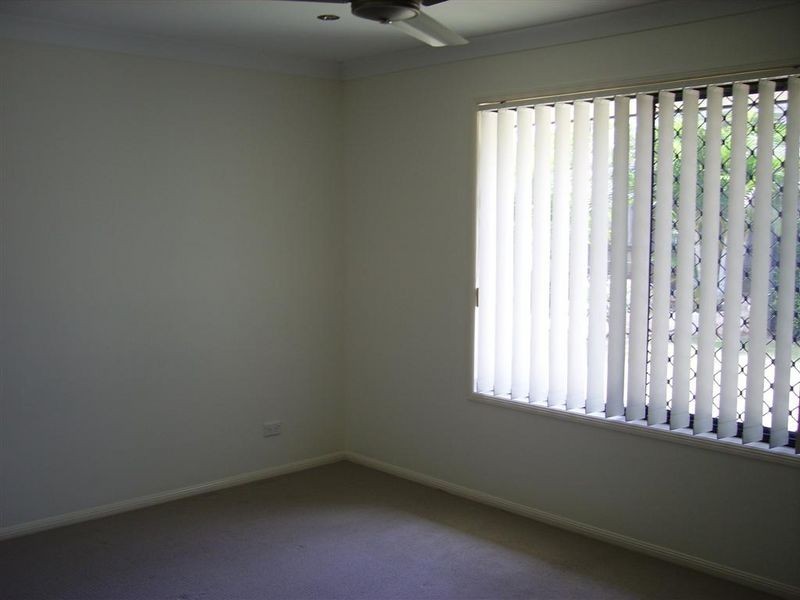 18 Portland Parade, Redland Bay QLD 4165
