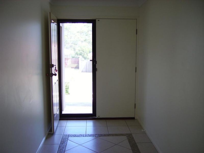 18 Portland Parade, Redland Bay QLD 4165