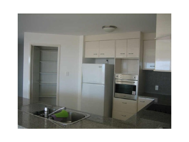 23/32 Middle Street, Cleveland QLD 4163