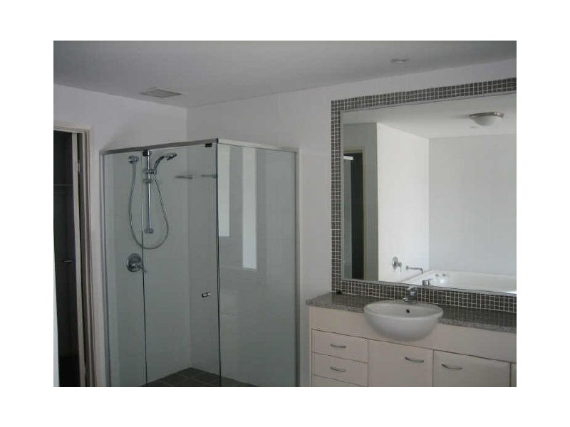 23/32 Middle Street, Cleveland QLD 4163