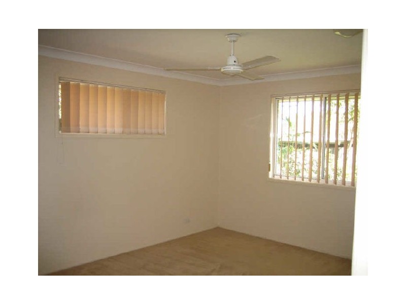 4 Ralph Street, Cleveland QLD 4163