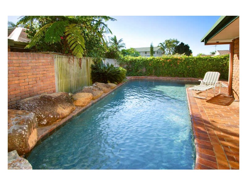 18 Clearwater Street, Ormiston QLD 4160