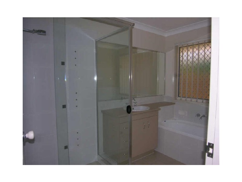 11 Santaguiliana Parade, Thornlands QLD 4164
