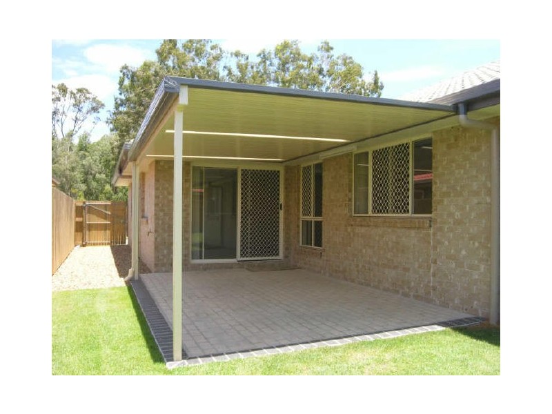 11 Santaguiliana Parade, Thornlands QLD 4164
