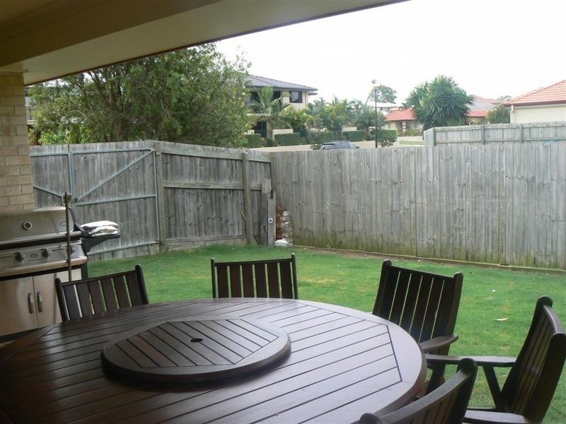 17 Kerder Street, Thornlands QLD 4164