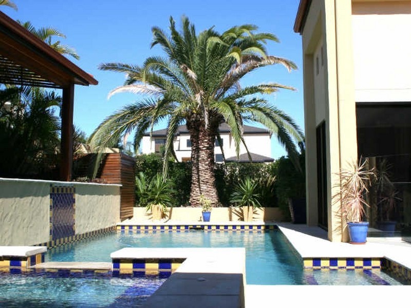 12 Highbury Close, Carindale QLD 4152