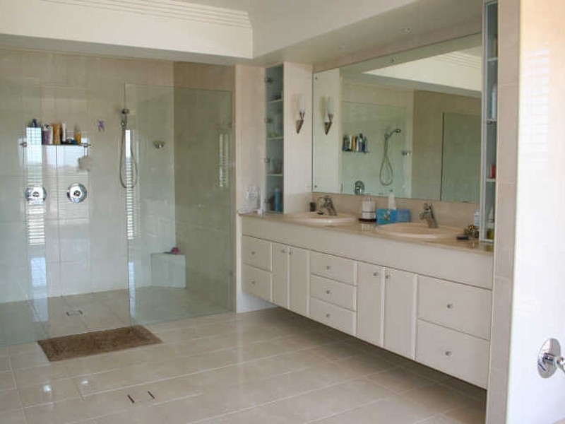 12 Highbury Close, Carindale QLD 4152