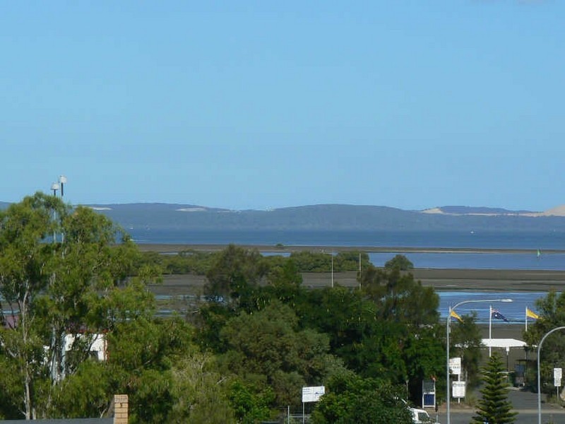 30/11 Wharf Street, Cleveland QLD 4163