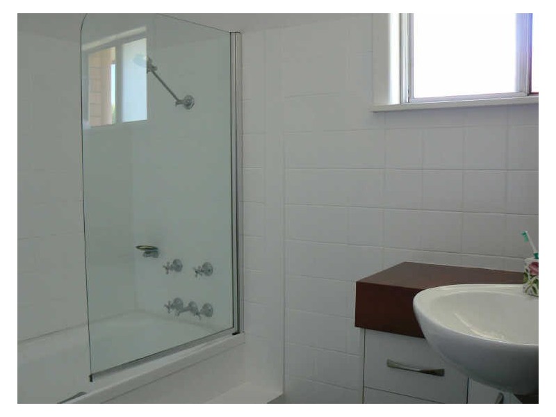 35 Drevesen Avenue, Cleveland QLD 4163