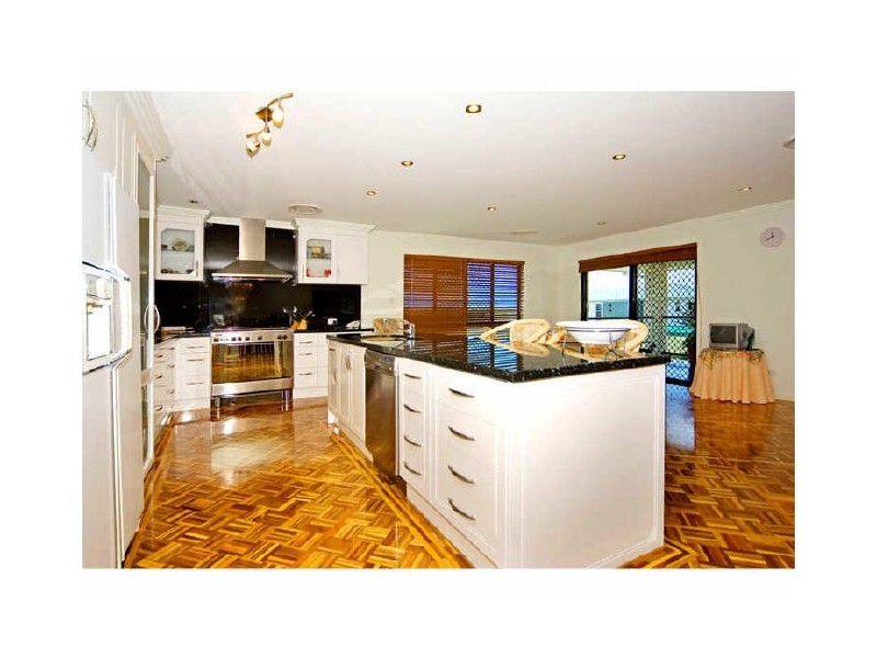 6 Ziggys Drive, Thornlands QLD 4164