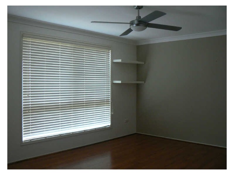 11 Anita Street, Redland Bay QLD 4165