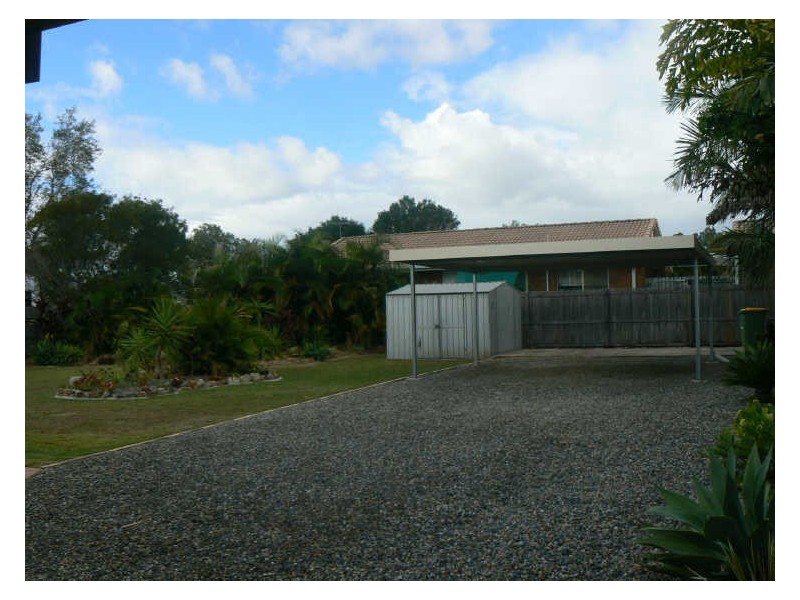 11 Anita Street, Redland Bay QLD 4165