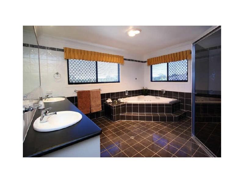 32 Moreton View Crescent, Thornlands QLD 4164