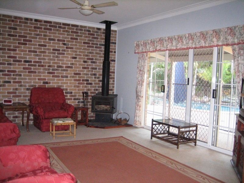 11 Ironbark Street, Capalaba QLD 4157