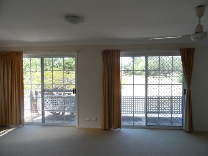 5 Waterford Crescent, Ormiston QLD 4160