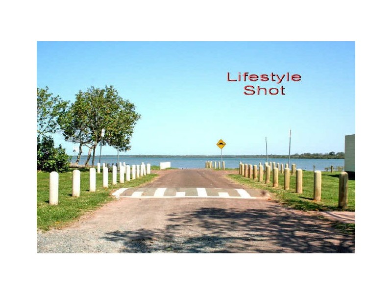 100 Passage Street, Cleveland QLD 4163