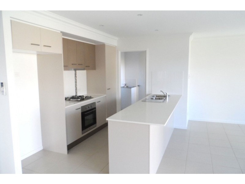 5A Base Street, Victoria Point QLD 4165