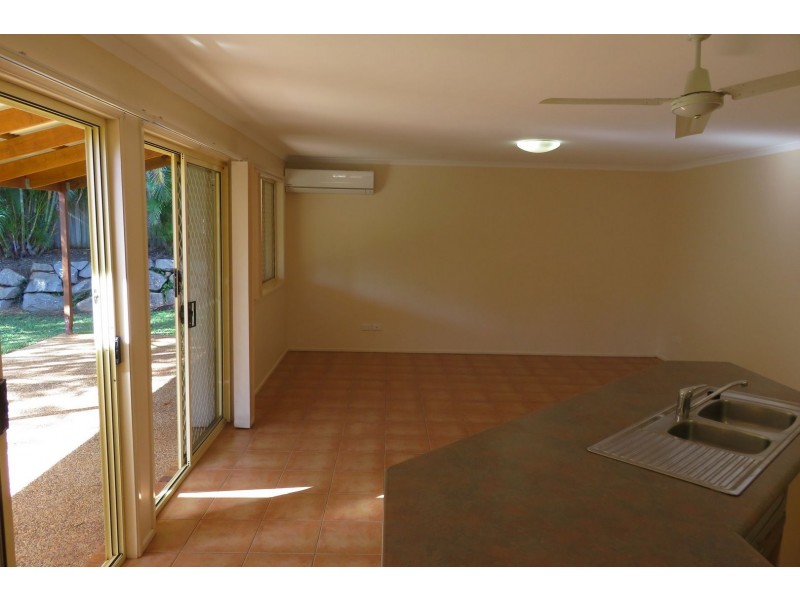 21 Fletcher Terrace, Ormiston QLD 4160
