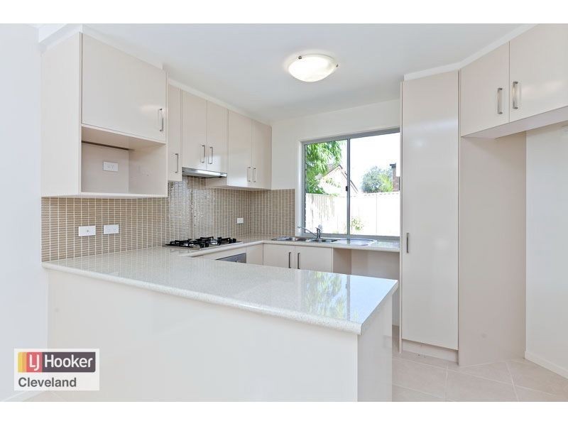 8/19 Ostend Court, Cleveland QLD 4163