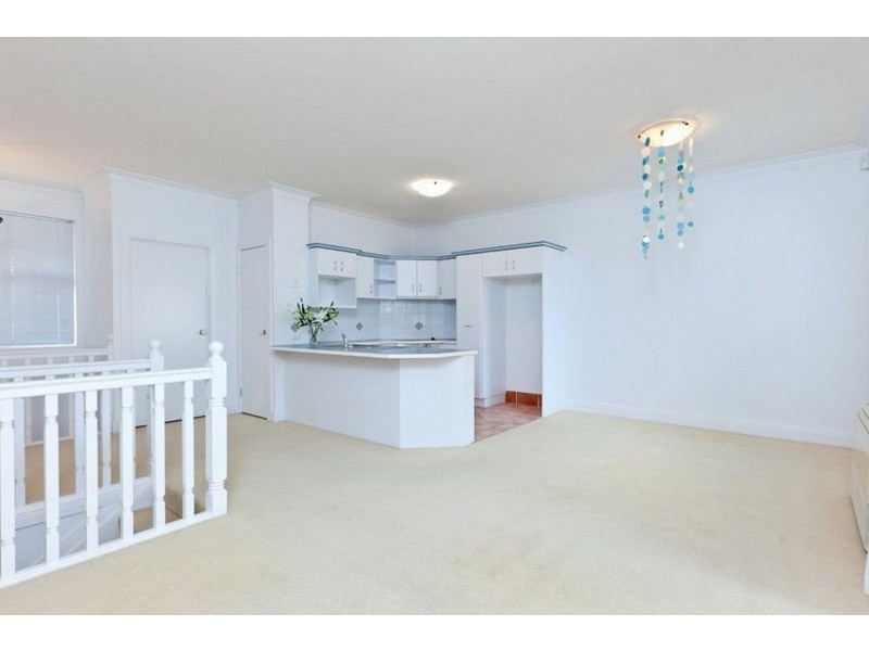 7/68 Shore Street East, Cleveland QLD 4163