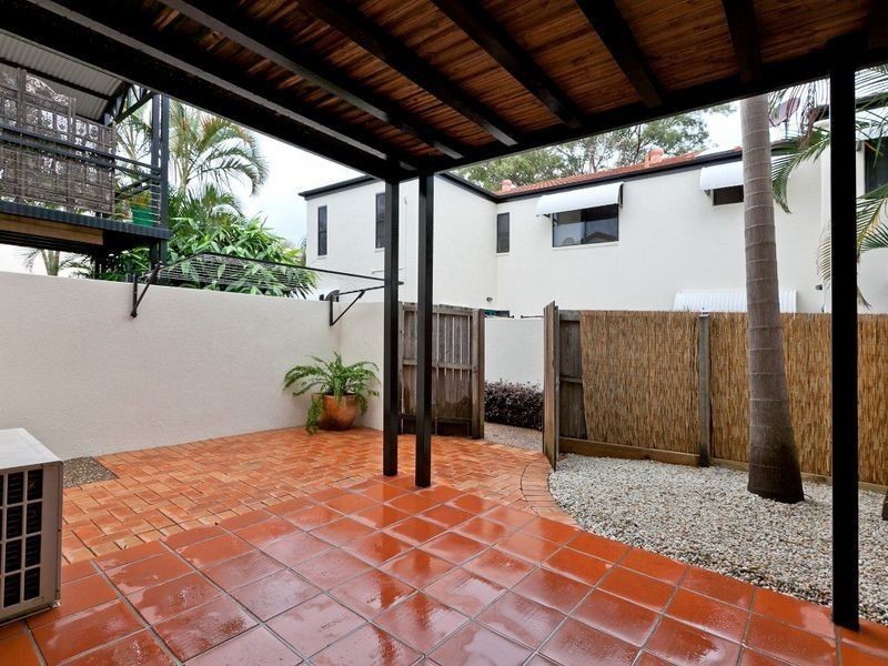 7/68 Shore Street East, Cleveland QLD 4163