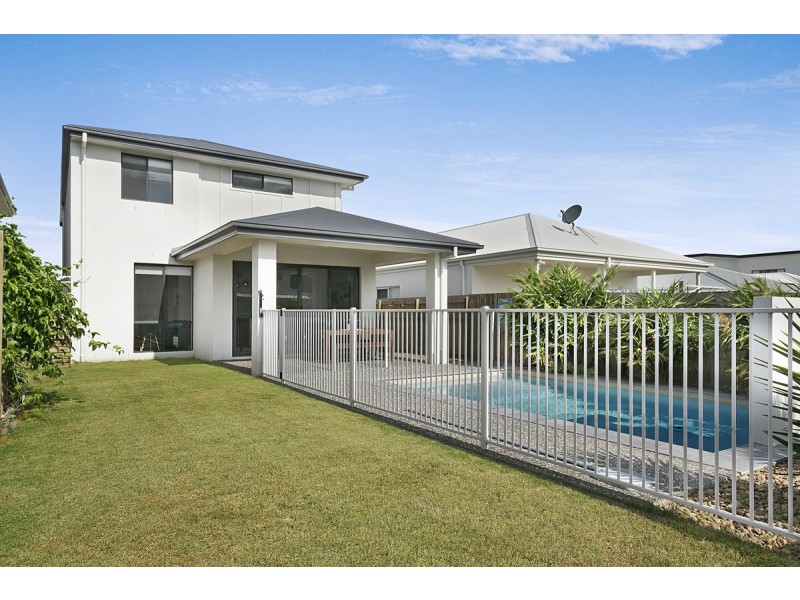 8a Kim Jon Court, Thornlands QLD 4164