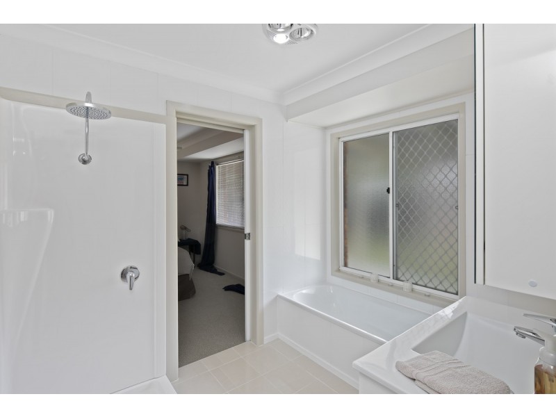 94 Link Road, Victoria Point QLD 4165