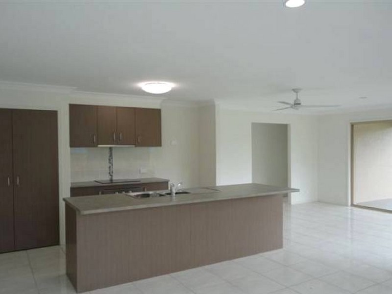 10 Cimmaron Circuit, Thornlands QLD 4164