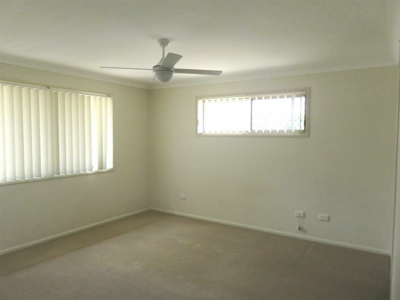 35 Burbank Road, Birkdale QLD 4159