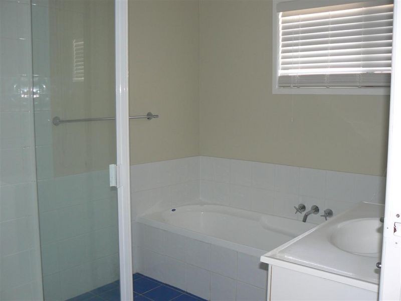 11 Langdon Street, Cleveland QLD 4163