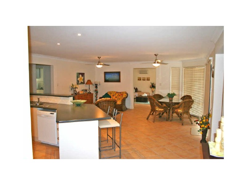 54 Lorikeet Drive, Thornlands QLD 4164