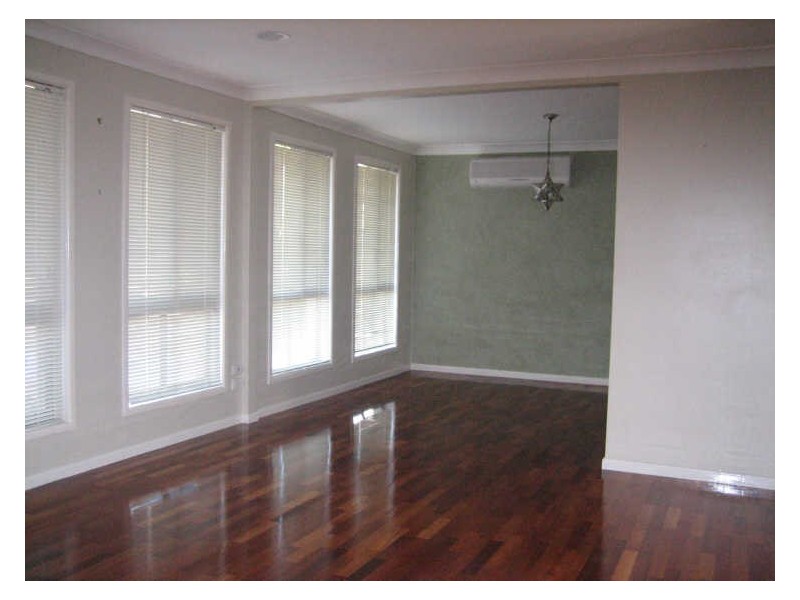 4 Peel Court, Cleveland QLD 4163