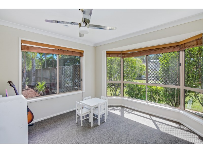 17 Lorikeet Drive, Thornlands QLD 4164