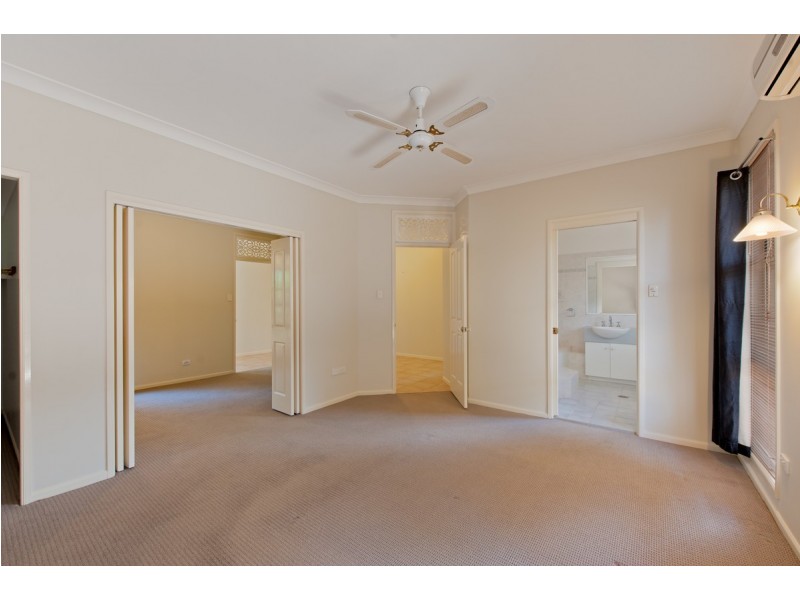 3 Lexington Court, Victoria Point QLD 4165