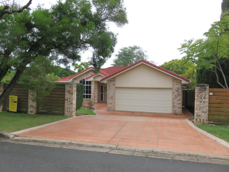 13 Taylor Crescent, Cleveland QLD 4163