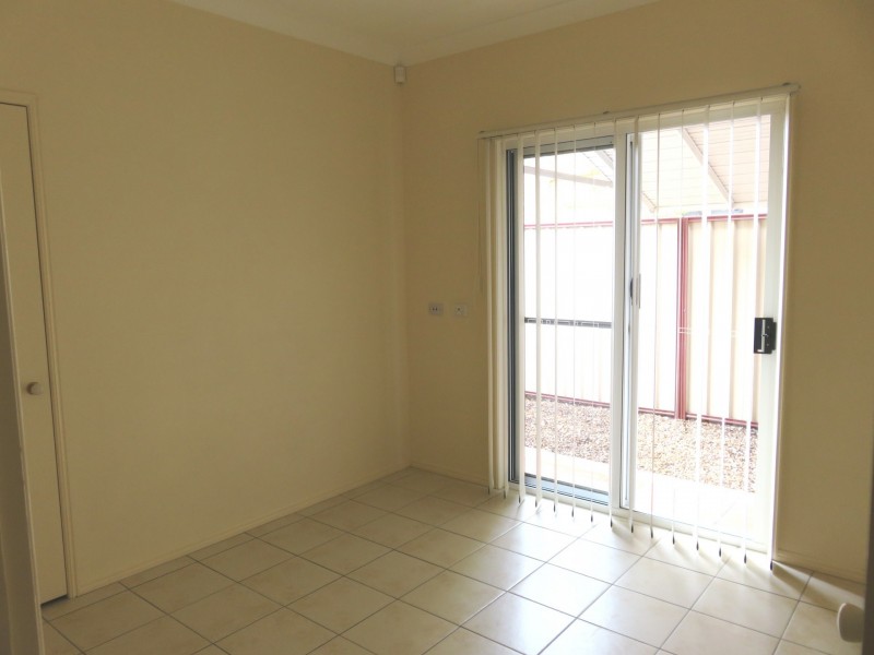 13 Taylor Crescent, Cleveland QLD 4163