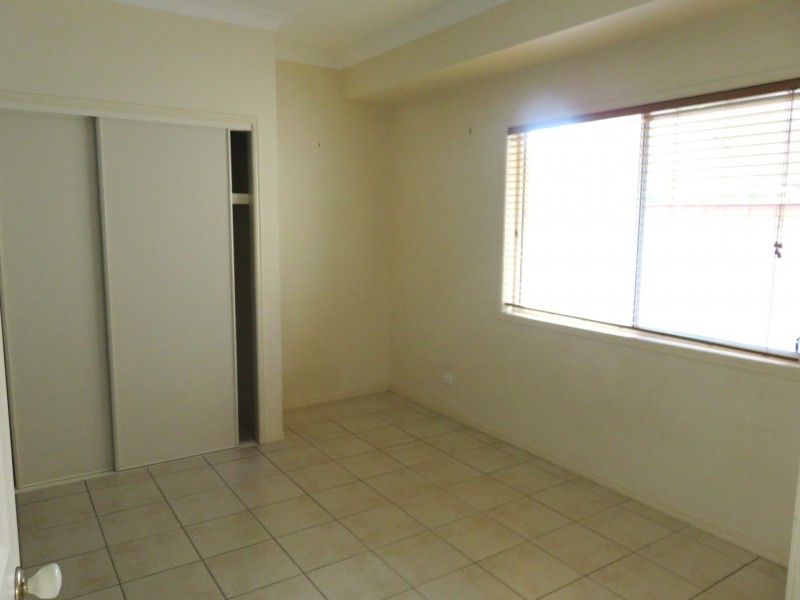 13 Taylor Crescent, Cleveland QLD 4163