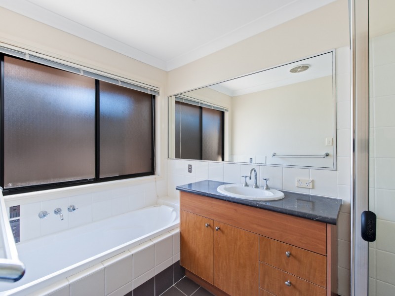 15 Franbridge Place, Victoria Point QLD 4165