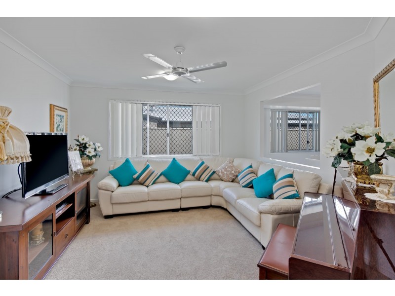 49 Lancaster Circuit, Redland Bay QLD 4165