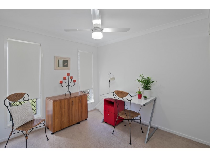 49 Lancaster Circuit, Redland Bay QLD 4165