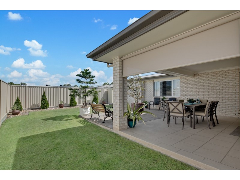 49 Lancaster Circuit, Redland Bay QLD 4165