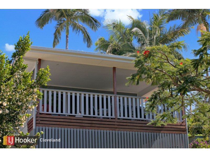 17 Pear Street, Redland Bay QLD 4165