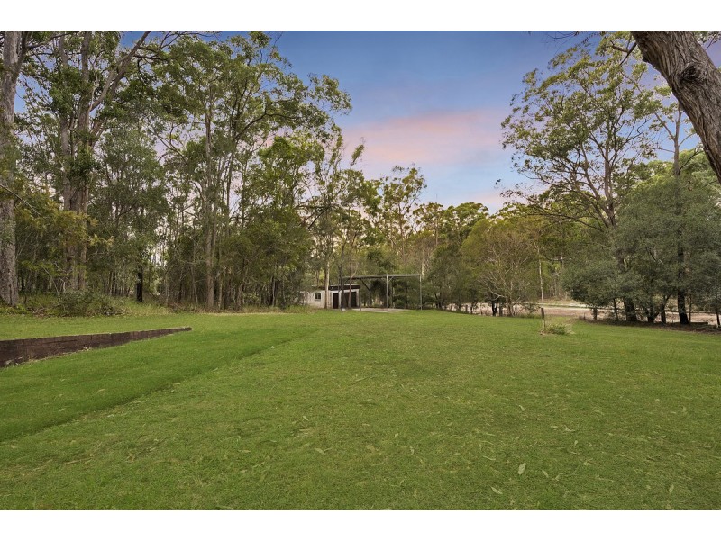 47 Pioneer Road, Sheldon QLD 4157