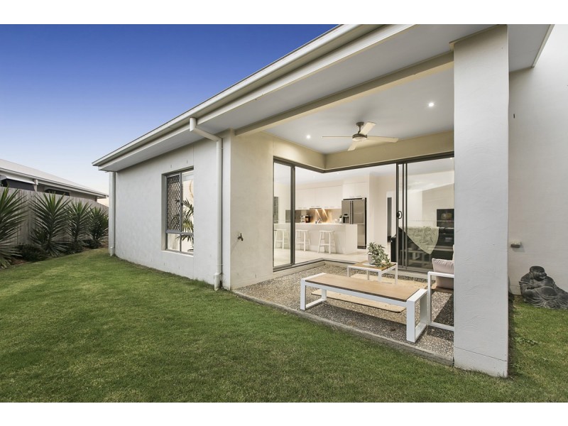 16 Kim Jon Court, Thornlands QLD 4164